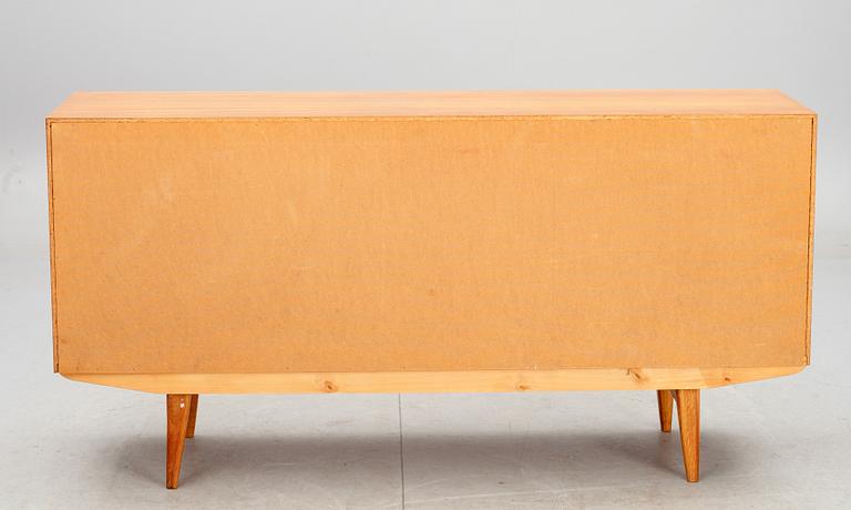 SIDEBOARD, 1900-talets mitt/andra hälft.