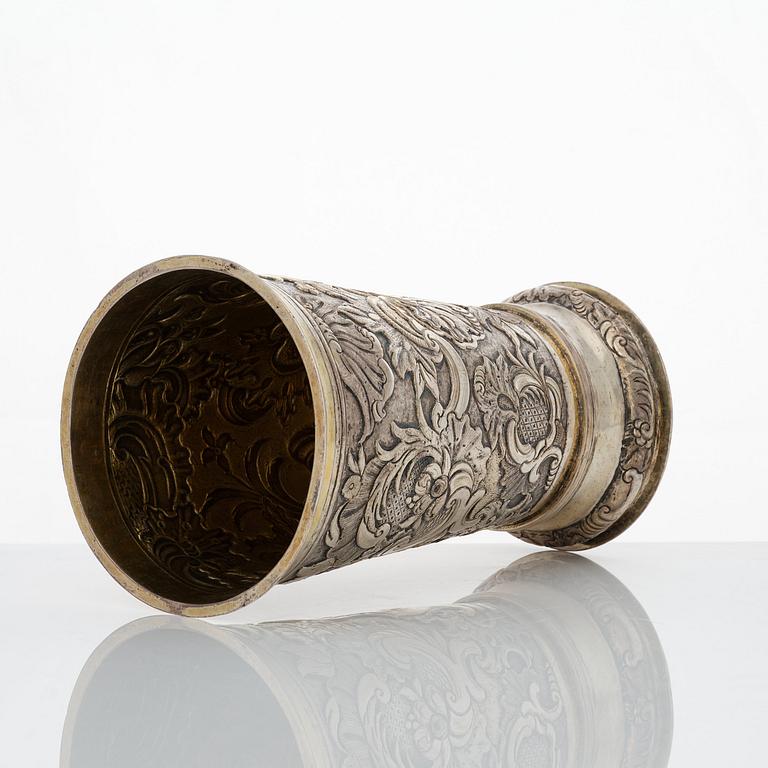 A Baltic 17th century parcel-gilt silver beaker, mark probably of Jacob Fleichman (Arensburg 1675-1698).