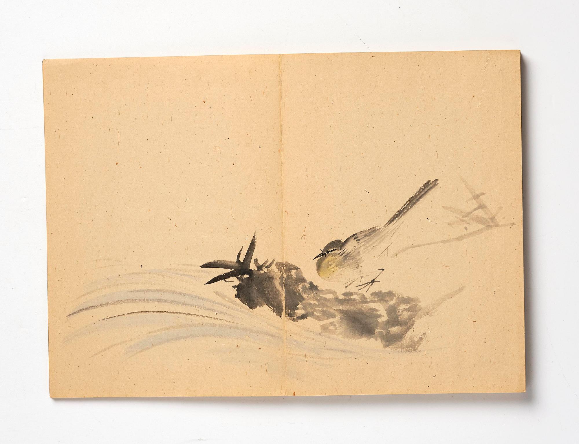 Two Chinese albums, one empty, early 20th century.