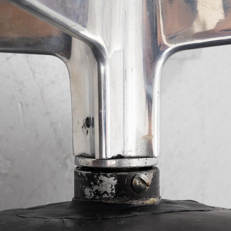 Arne Jacobsen, fåtölj, "Ägget", Fritz Hansen, Danmark, 1960-tal.