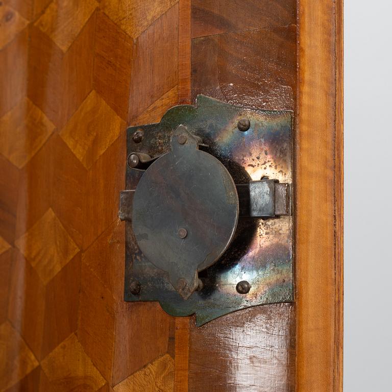 A Baroque style writing cabinet, 20th Century.