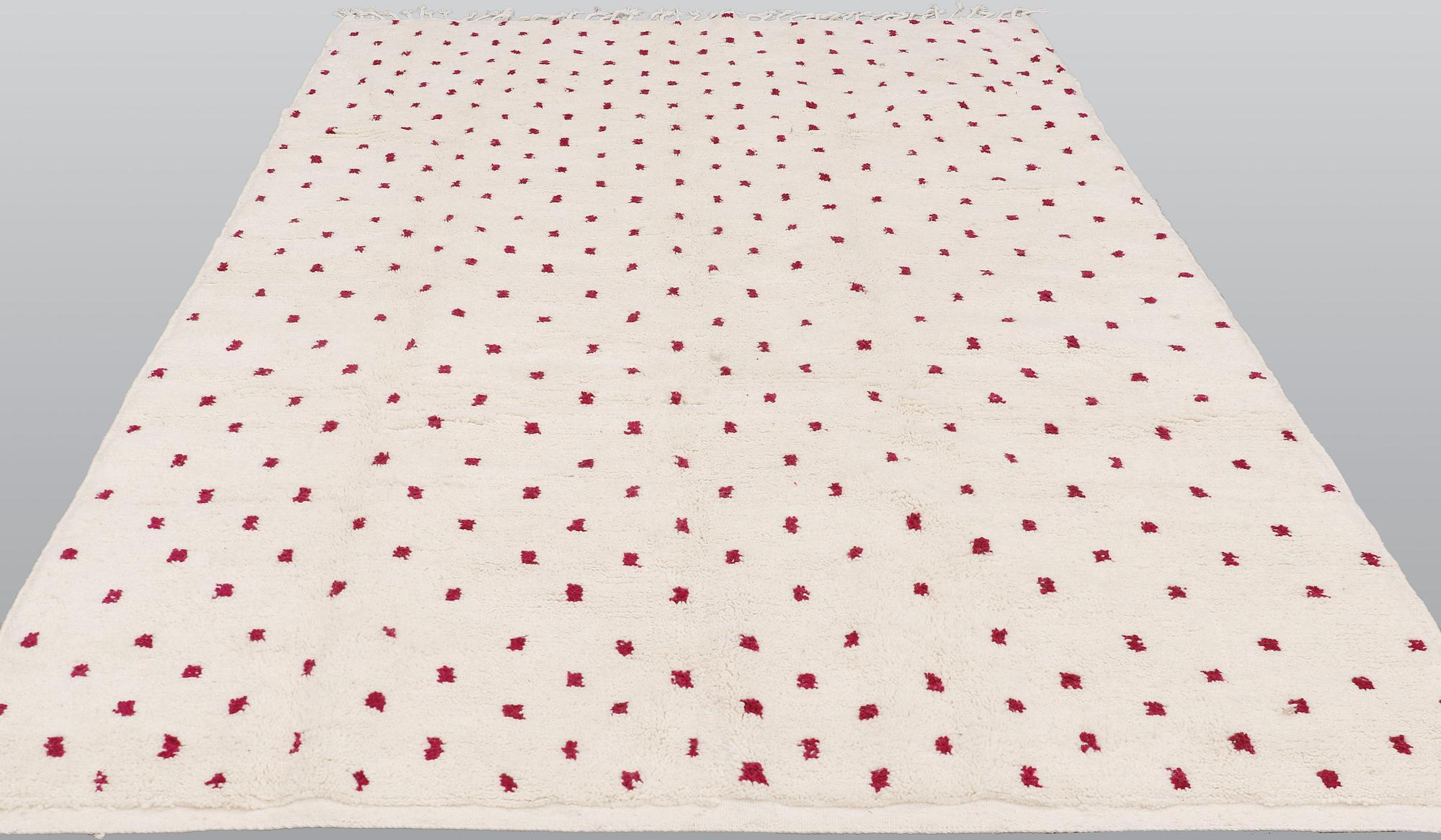 A carpet, Morocco, ca 297 x 196 cm.