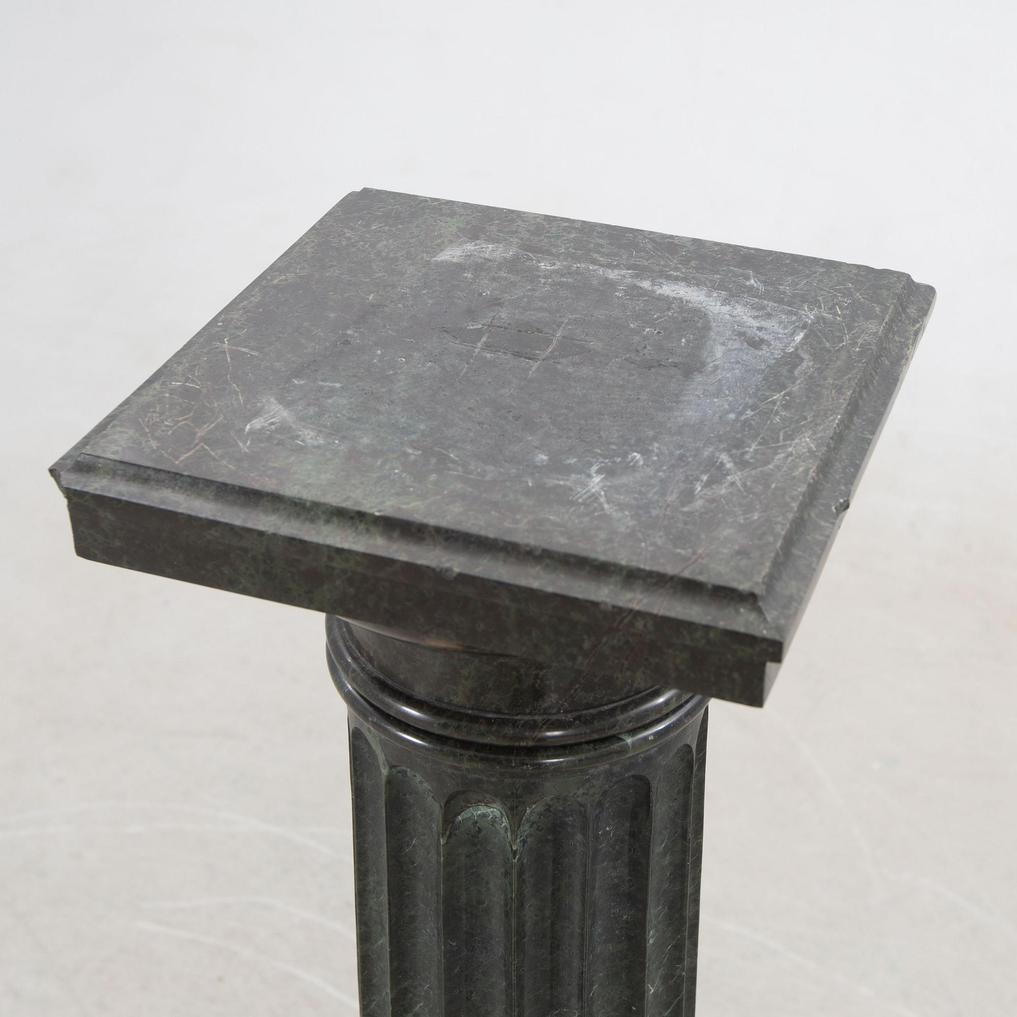 Column, marble, late 19th century.