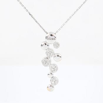 HÄNGE, Bliss, Italy, 18K vitgulds droppar, rörliga med diamanter i hälften av dem i pavéinfattning ca 0.07ct
