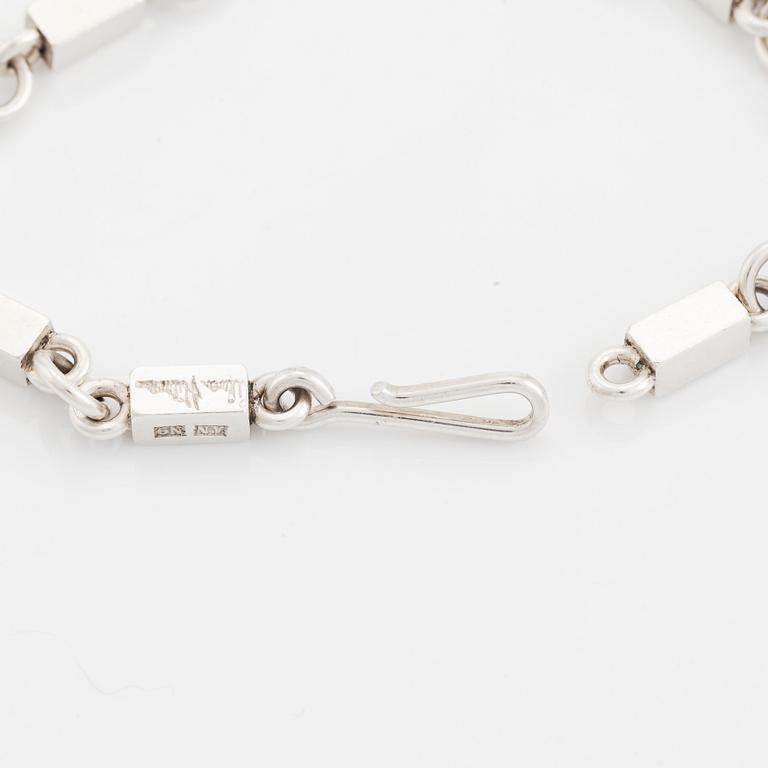 Wiwen Nilsson, armband, sterlingsilver, Anders Nilsson, Lund 1963.