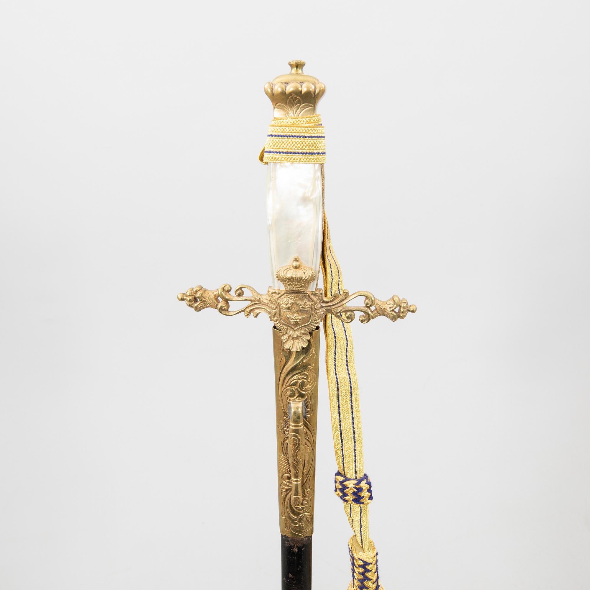 Värja svensk, för ämbetsman, 18/1900-tal, med balja.