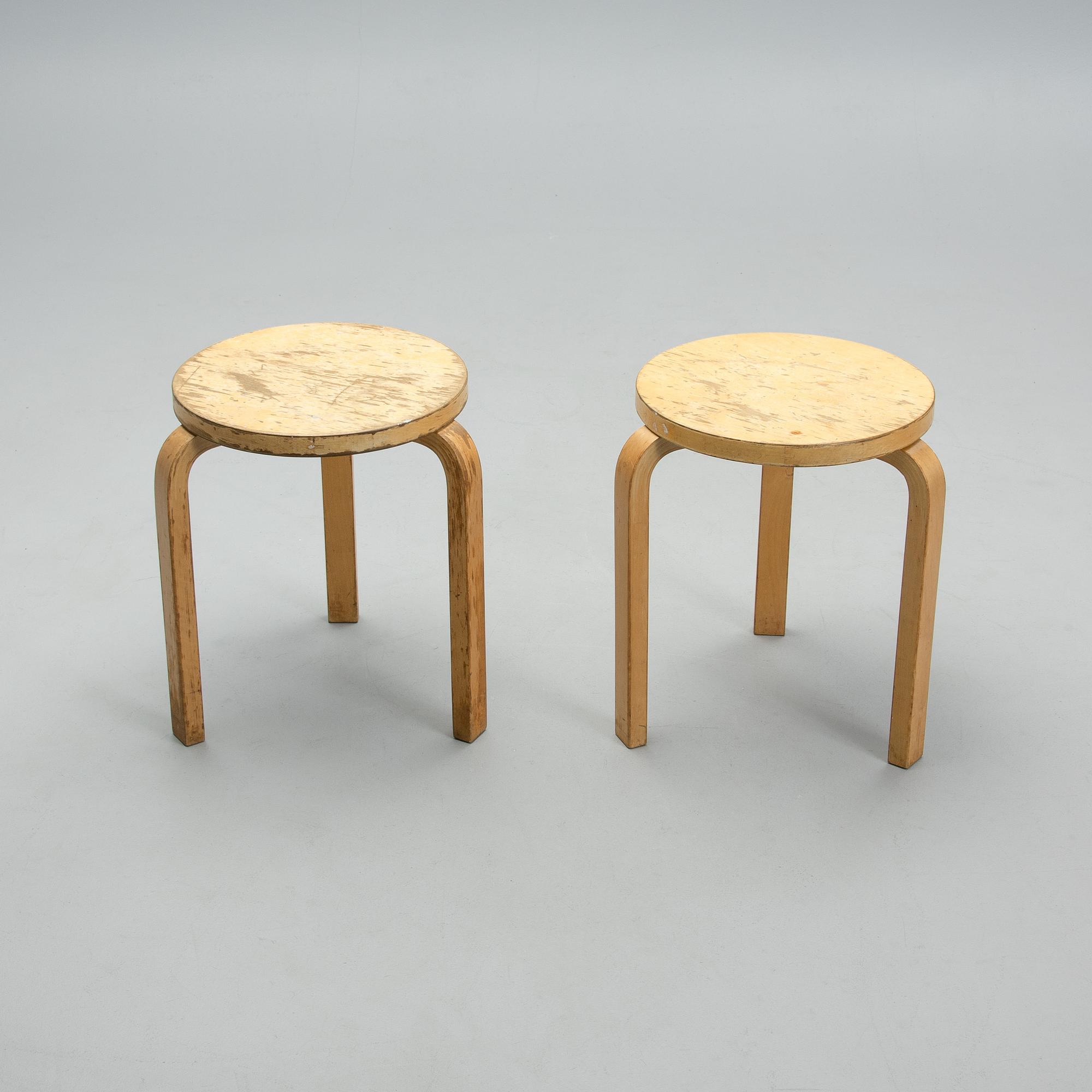 ALVAR AALTO, PALLAR, 2 st, modell 60, Artek 1900-talets mitt.