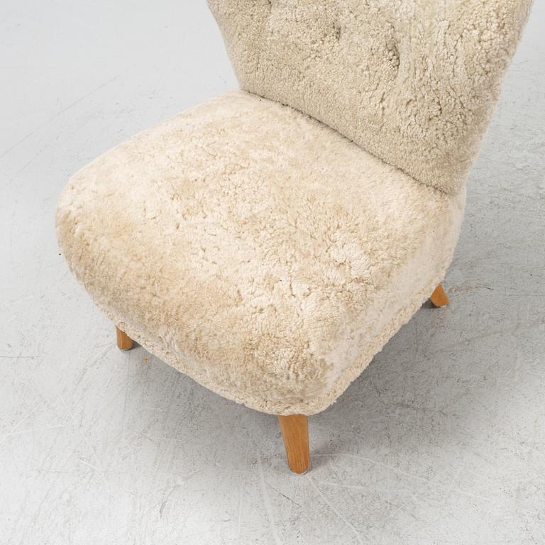 A Swedish Modern easy chair, 1940's.