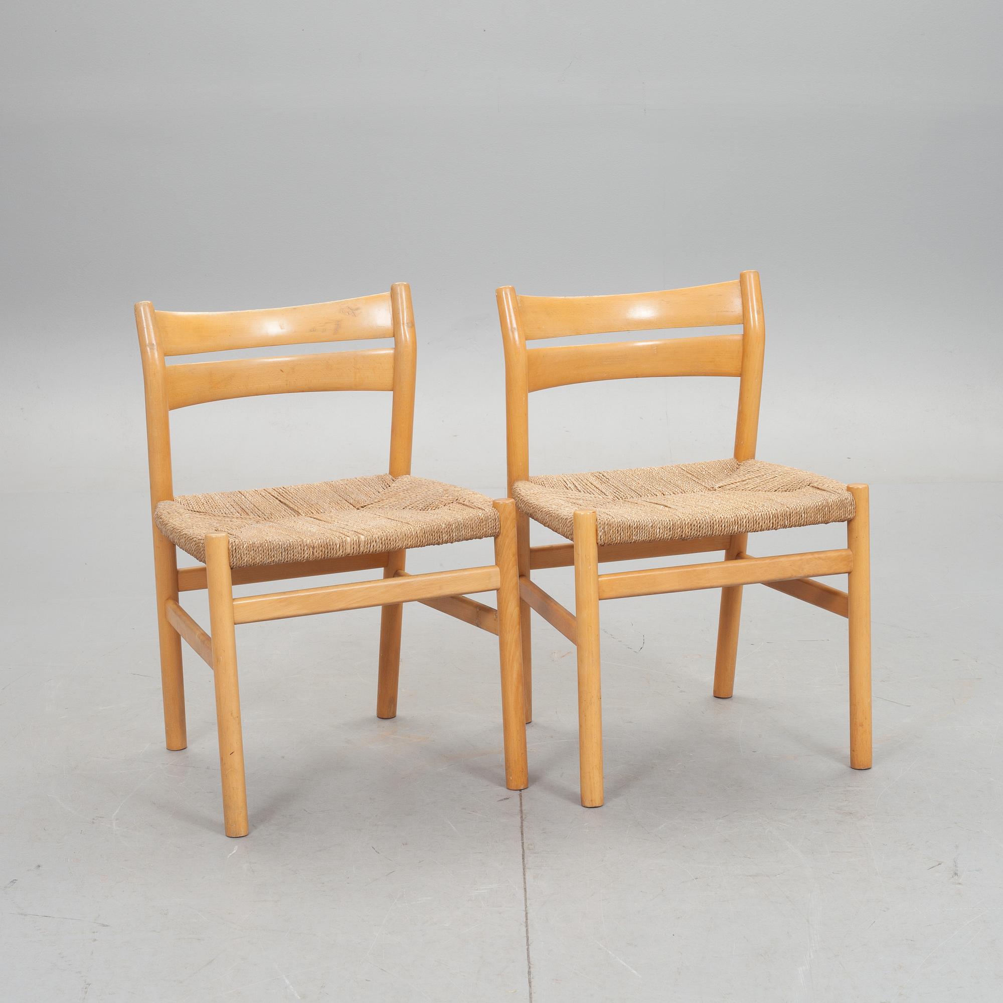 STOLAR, ett par, design Börje Mogensen, CM Madsens Fabrik, Danmark. 1900-talets andra hälft.