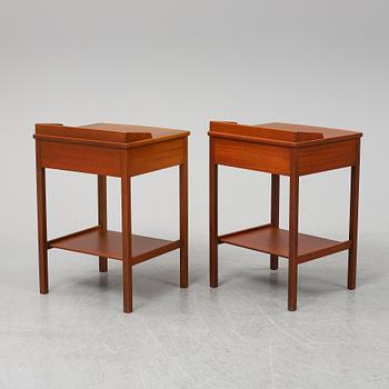 KERSTIN HÖRLIN-HOLMQUIST, a pair of mahogany bedside tables, Triva, Nordiska Kompaniet, 1965.