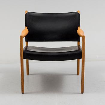 A 'Premiär 69' easy chair by Olof Scotte, IKEA.