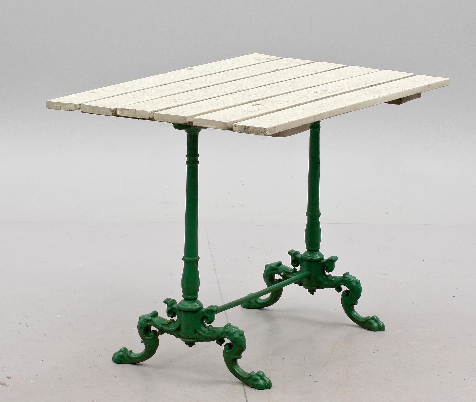 TRÄDGÅRDSBORD, 1900-talets första hälft.