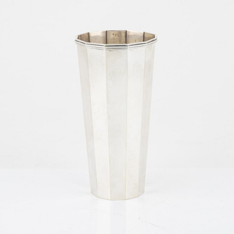 Wiwen Nilsson, vas, sterlingsilver, Lund, 1948.