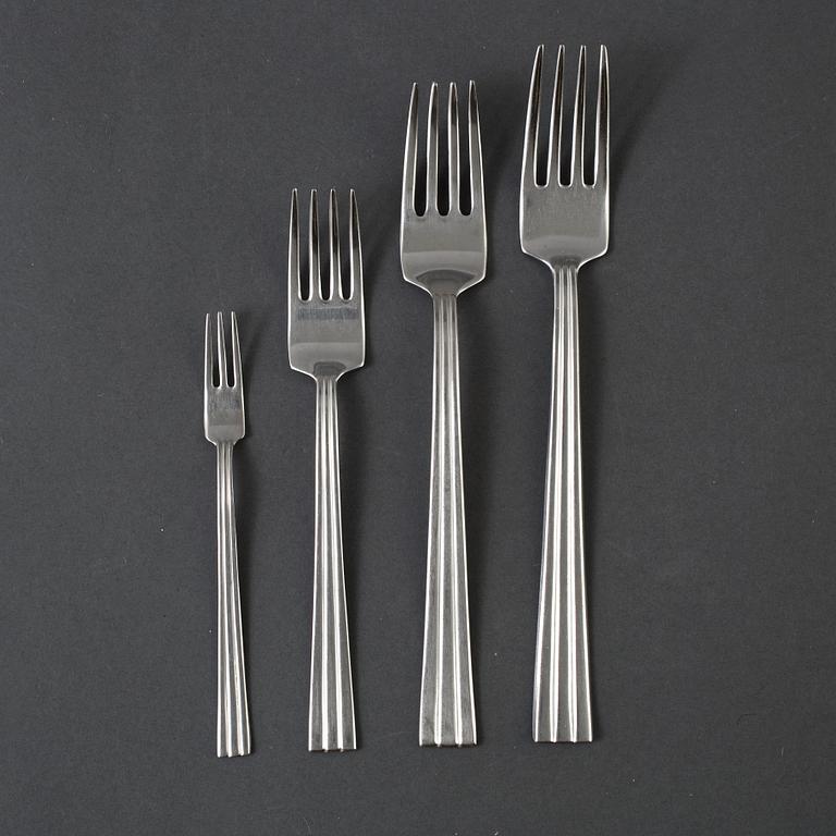 FOLKE ARSTRÖM, a 'Thebe' 141 piece stainless steel cutlery service from Gense.