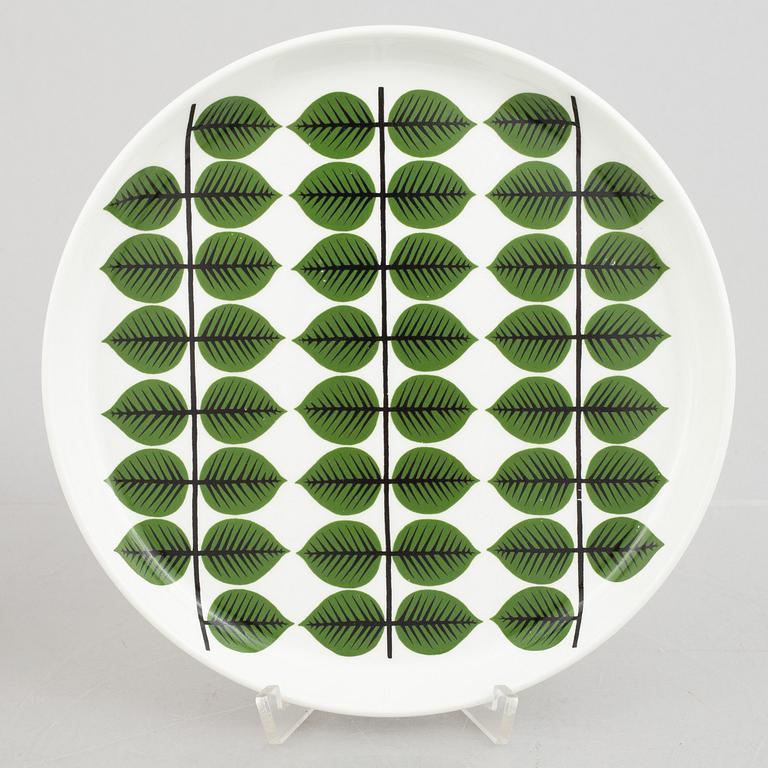 Stig Lindberg, a 59-piece creamware "Berså" service, Gustavsberg, Sweden, second half of the 20th century.