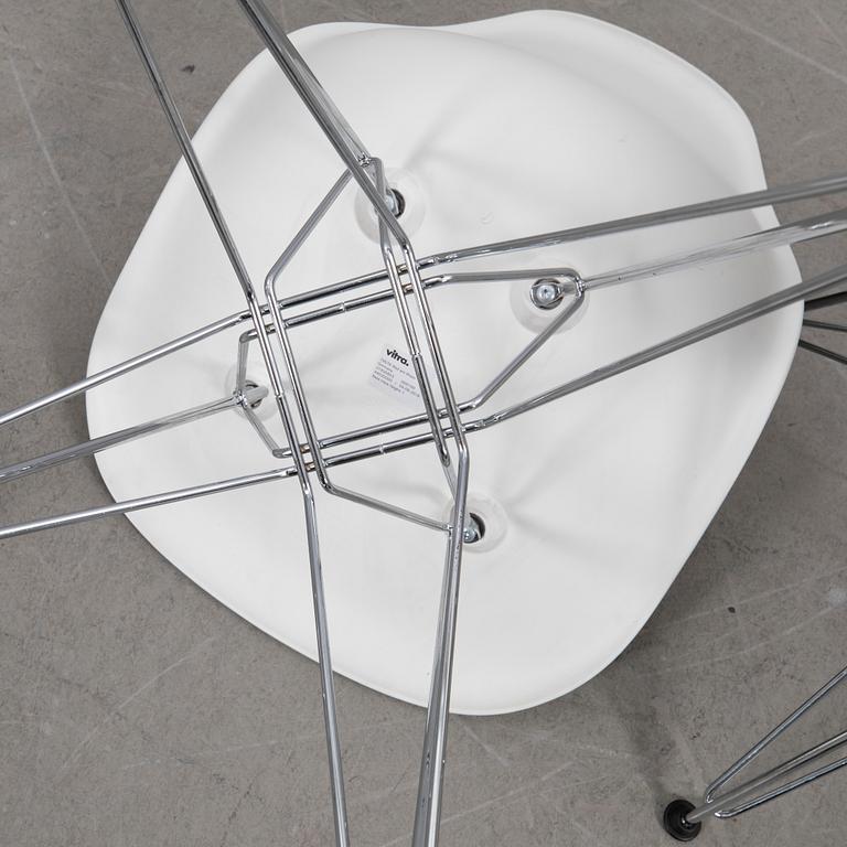 Charles & Ray Eames, chairs, 4 pcs, "Plastic chair DSR", Vitra, 2016.