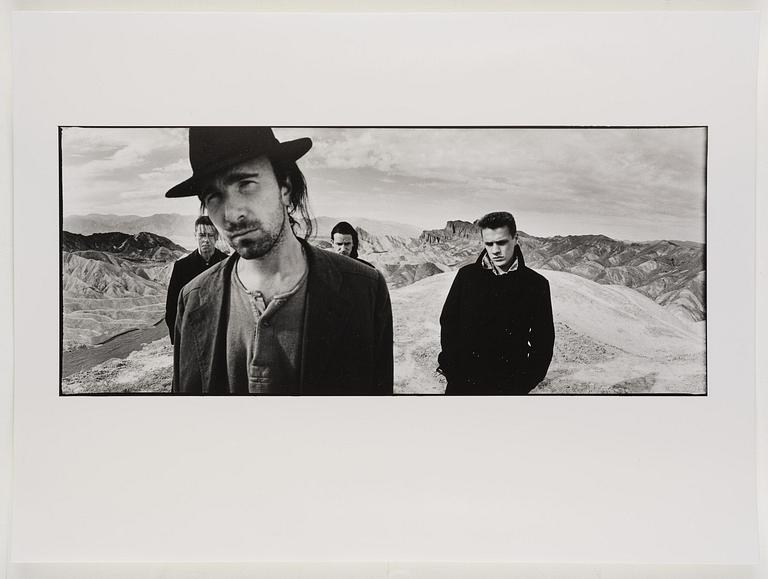 Anton Corbijn, "22:U2", 1982-2003.