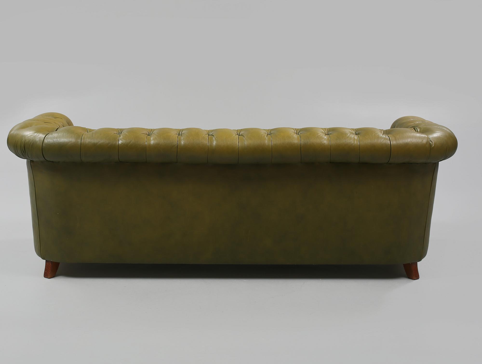 SOFFA, chesterfieldmodell, 1900-talets andra hälft.