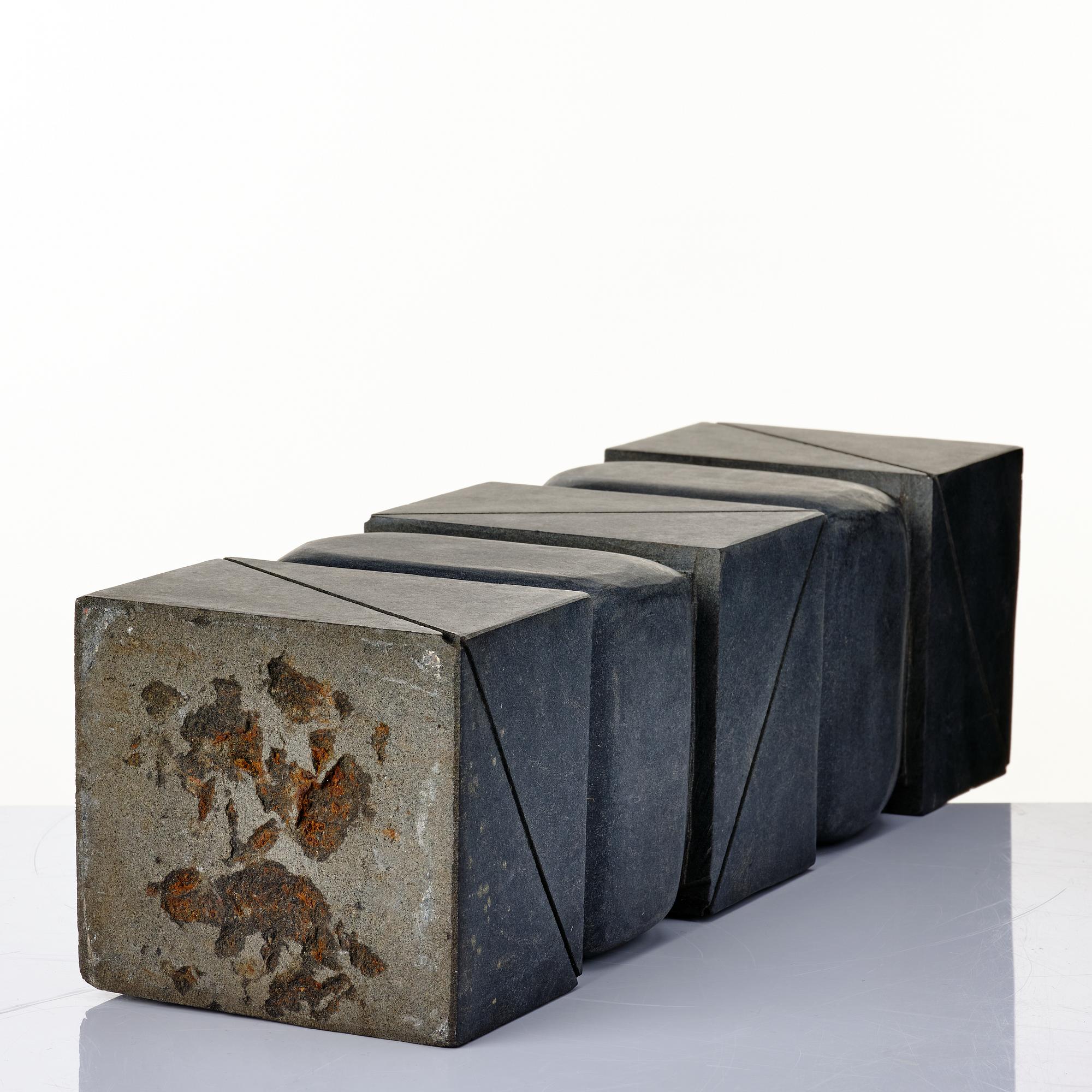 Bengt Malmqvist skulptur, diabas.