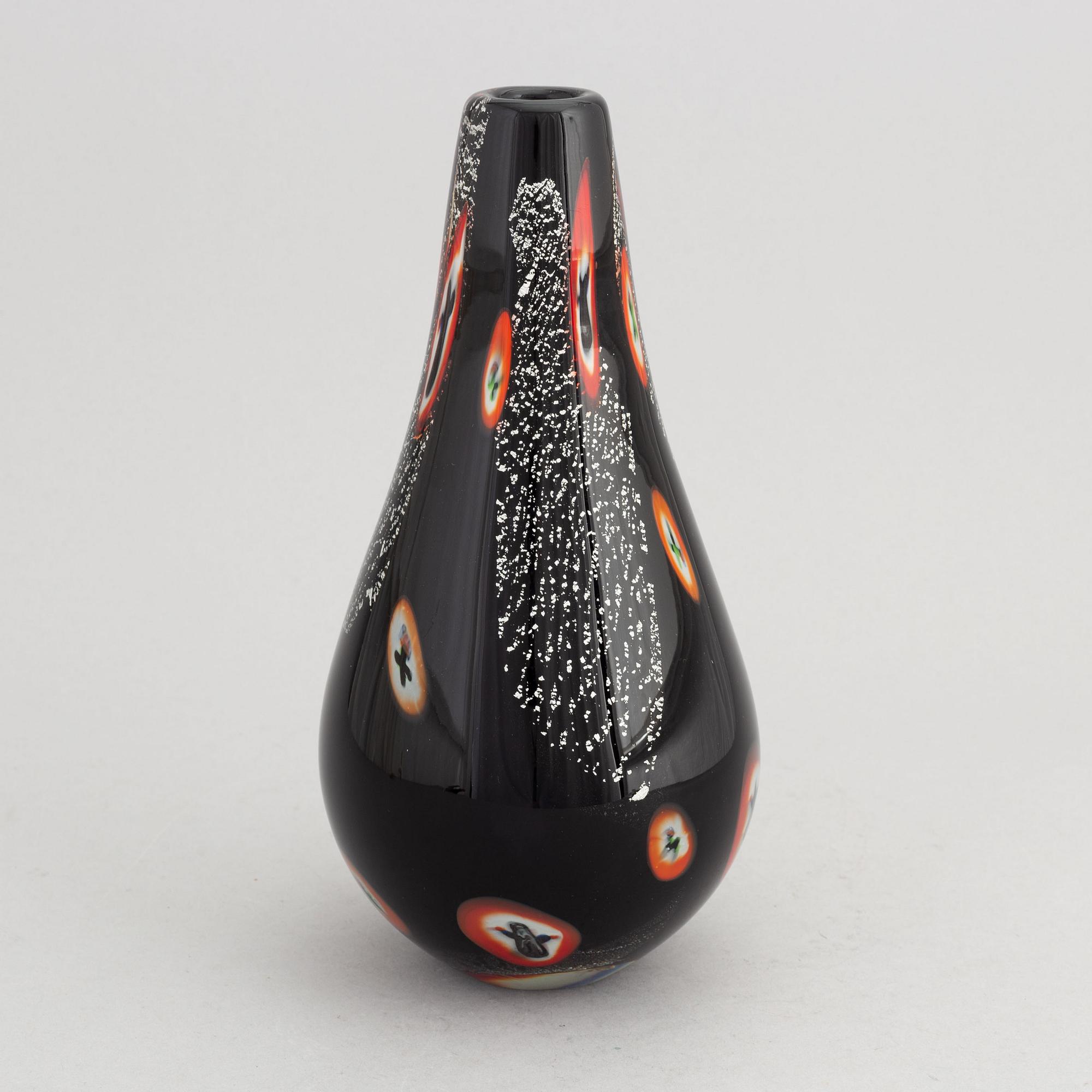 A black pear-shaped glass vase, possibly designed by Alfredo Barbini, Murano, Italy.