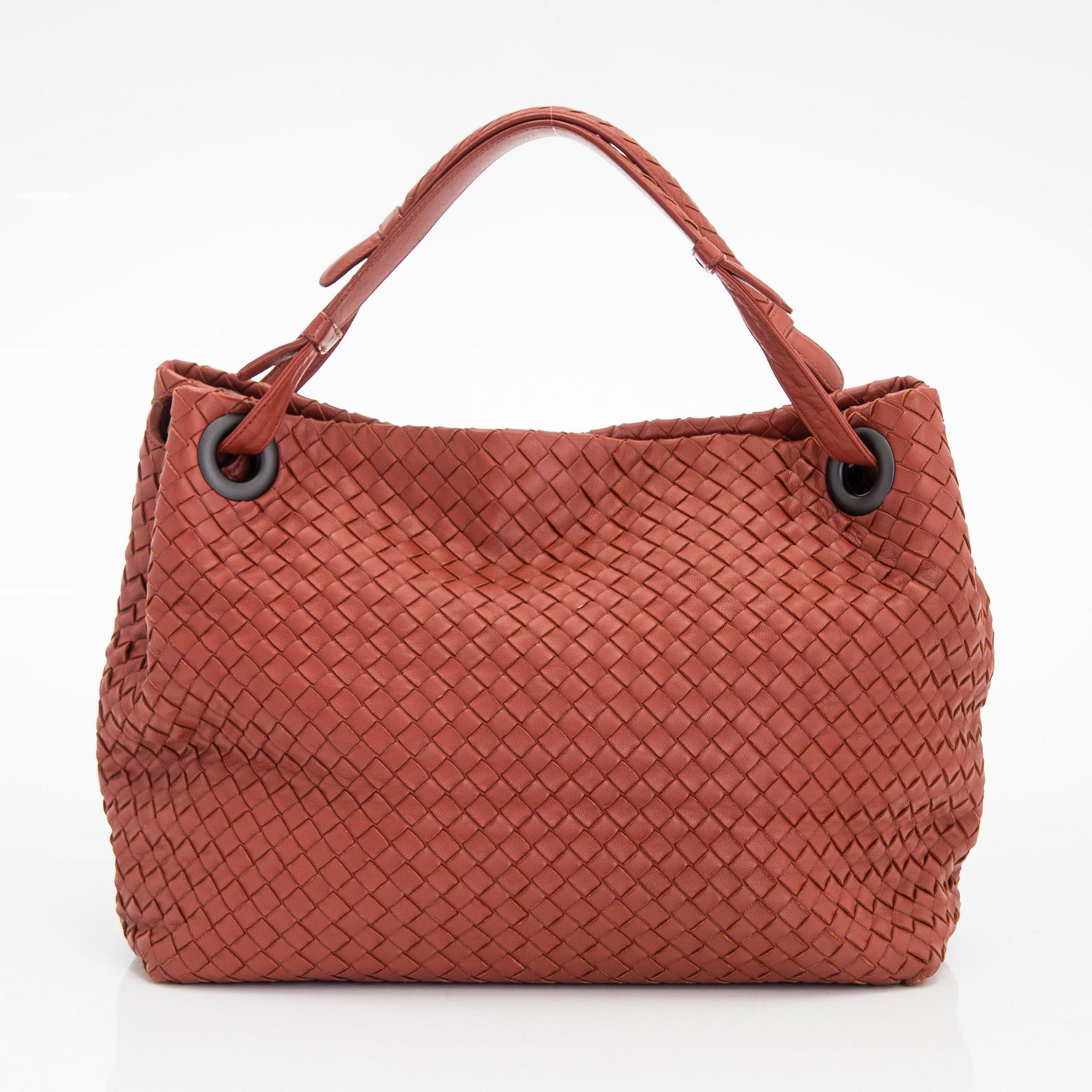 Bottega veneta medium garda bag discount