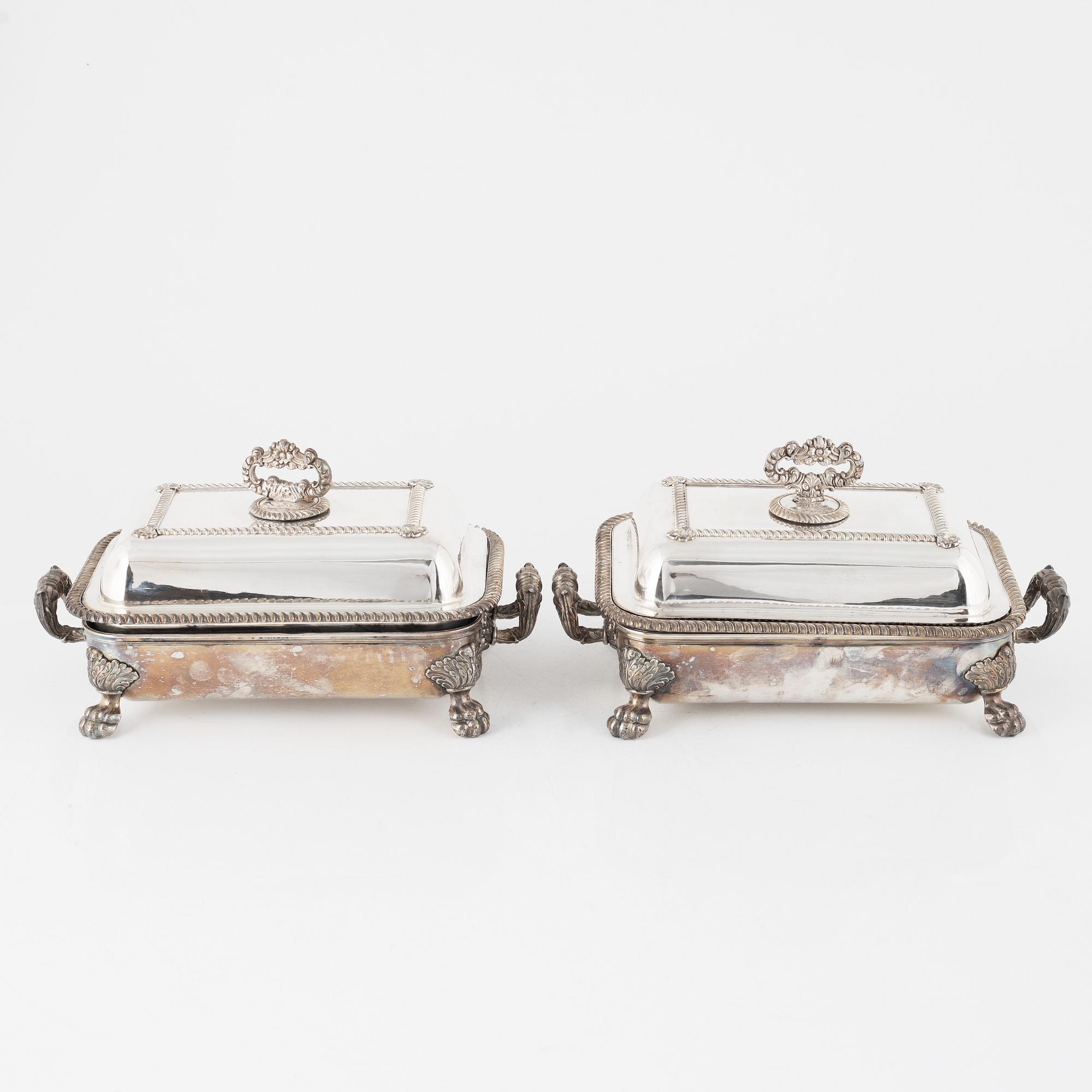 Karotter, ett par, pläter, England, omkring 1900.