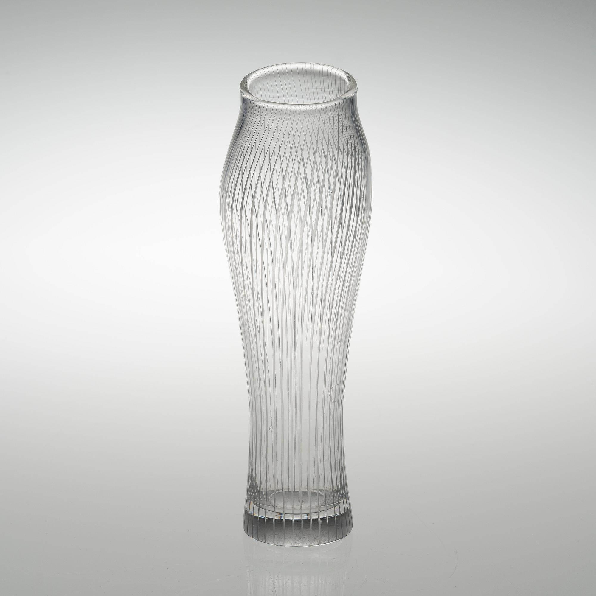 A GLASS VASE, "Varsanjalka" 3215, signed Tapio Wirkkala Iittala.