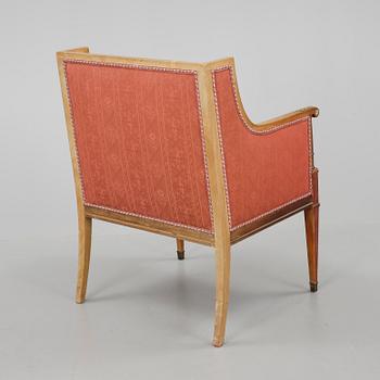KARMSTOL, gustaviansk stil, 1900-talets första hälft.