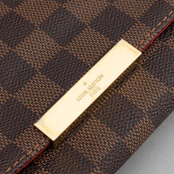 Louis Vuitton, a Damier Ebene 'Favorite PM' handbag, 2016.