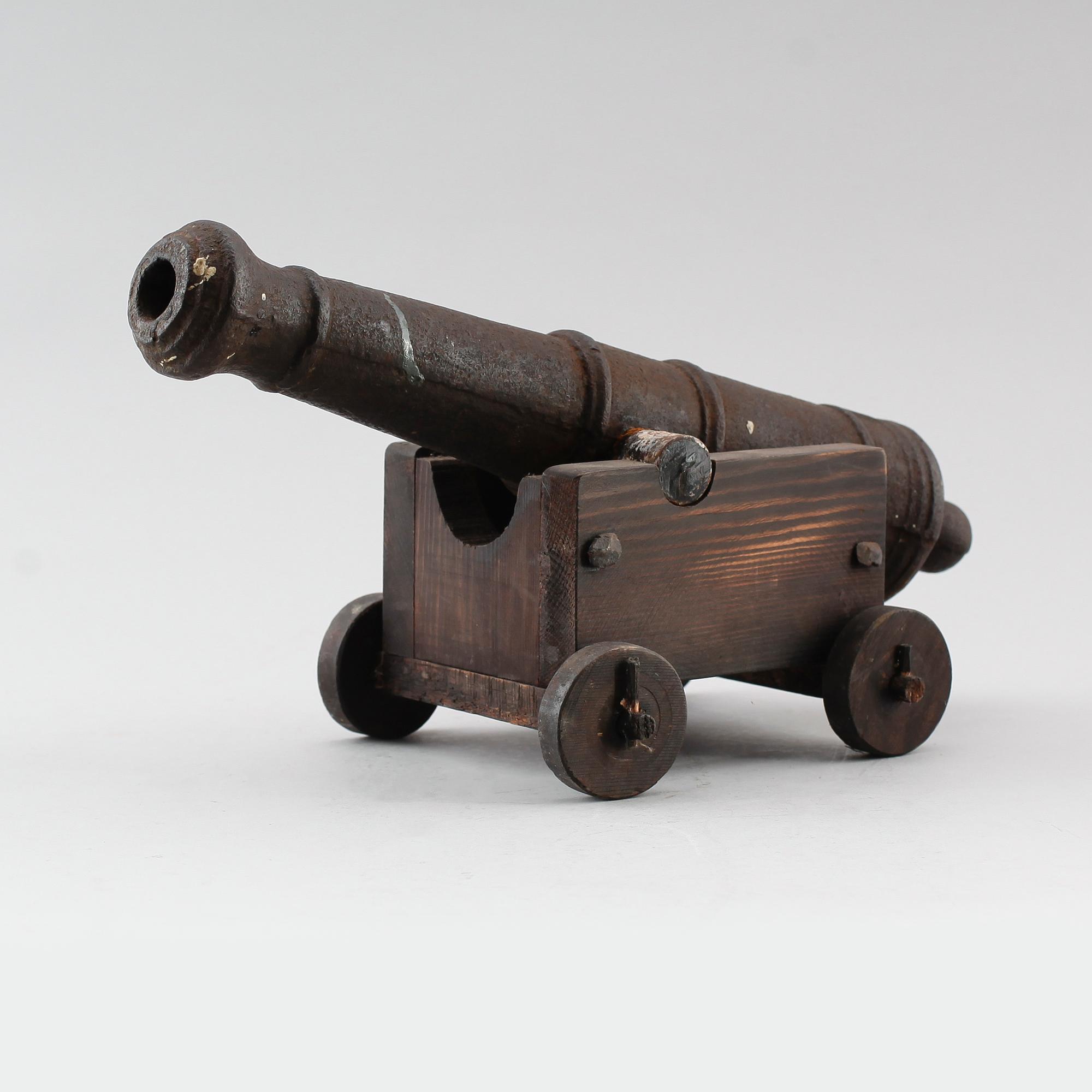 BORDSKANON, 1700-tal eller äldre.