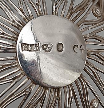 NYSTHÅLLARE, silver, Gustav Fredrik Richter, Stockholm, 1833. Vikt 77 g.