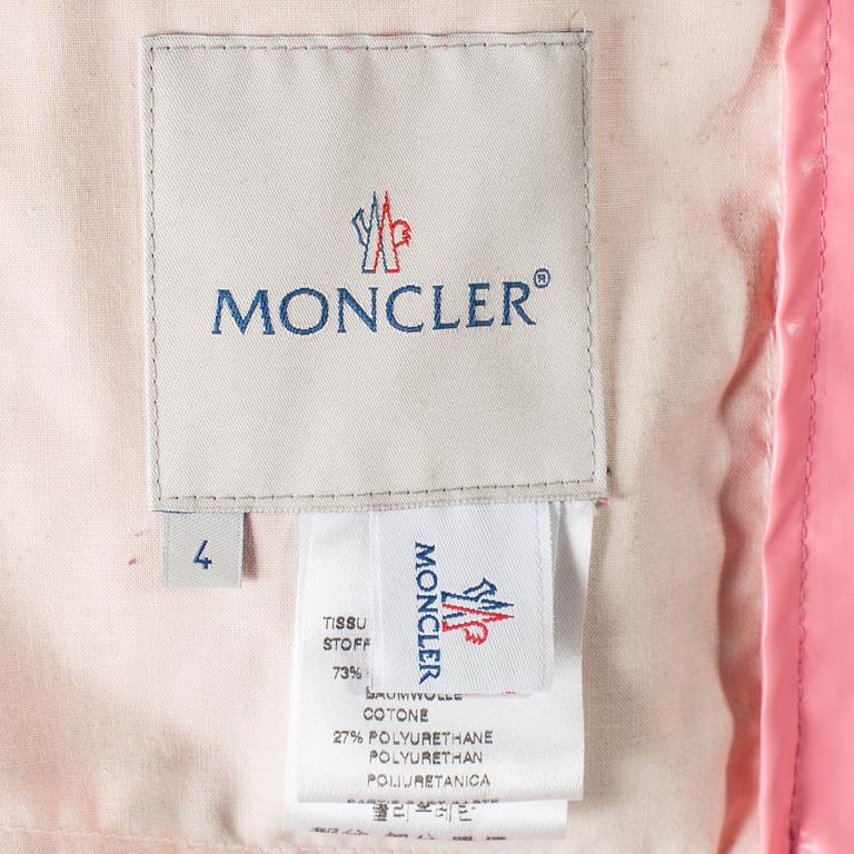 RAIN COAT, Moclaer, size 4.