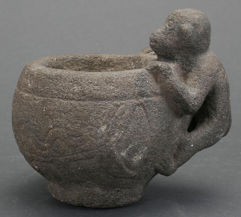 MORTEL, sten, trol Indonesien, 1700-/1800-tal.