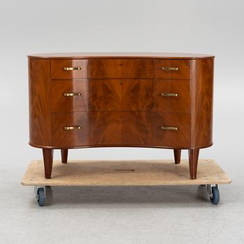 Axel Larsson, a Swedish Modern mahogany-veneered dresser,  AB Svenska Möbelfabrikerna, Bodafors, Sweden, 1940's.