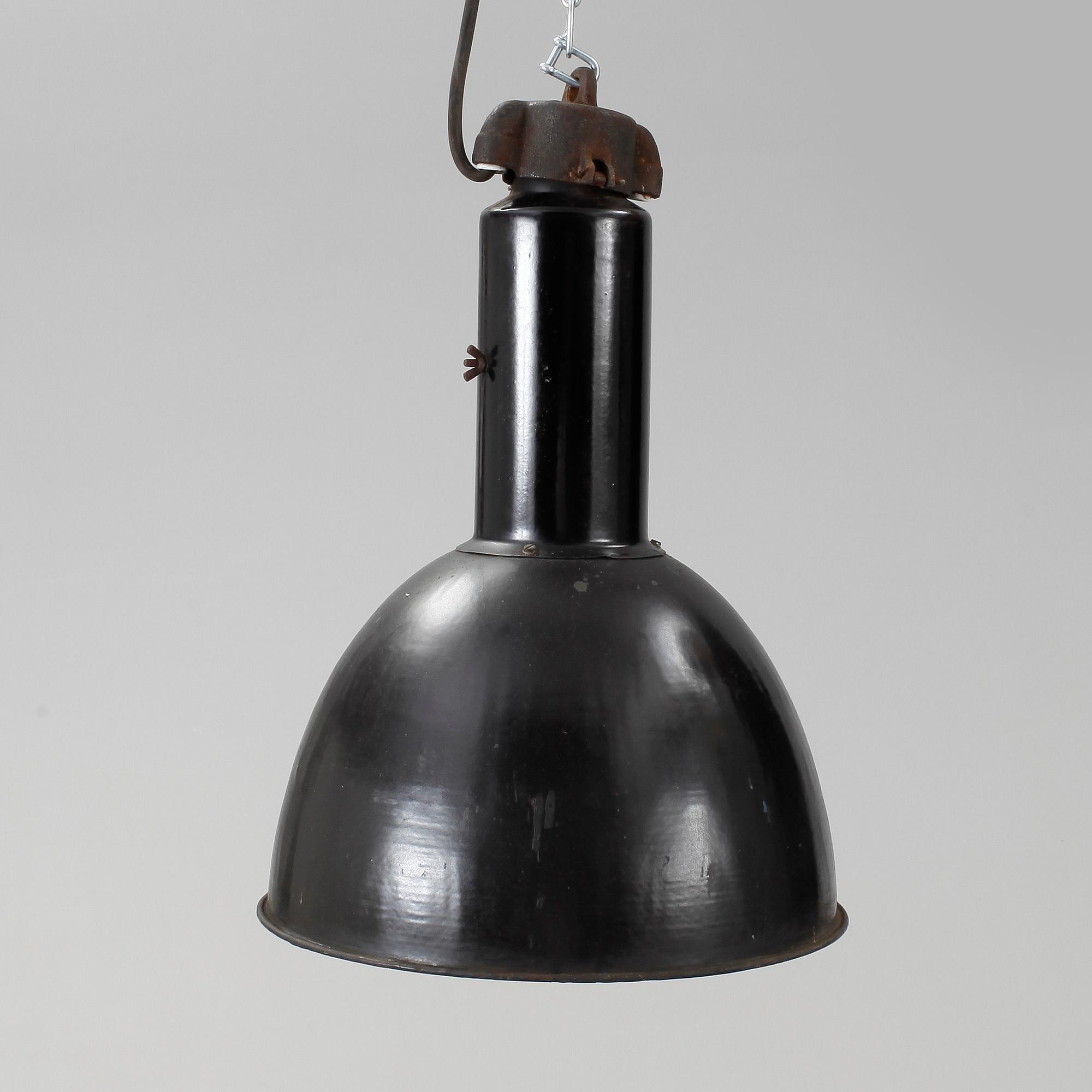 TAKLAMPA, industrimodell, 1900-talets första hälft.