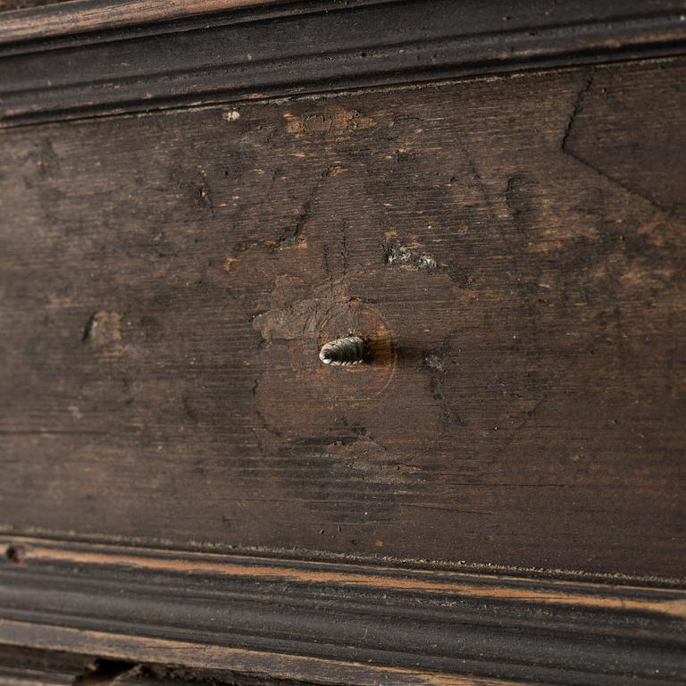 Cabinet, late Baroque, second half of the 18th century.