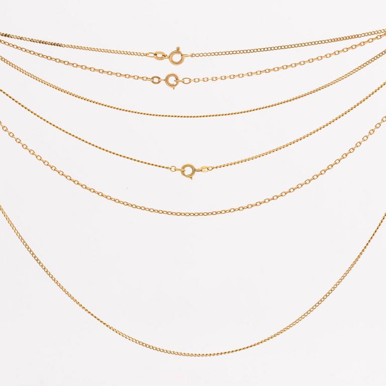 3 GOLD CHAINS, 18K gold, 14,0 g, 60, 50 and 45 cm.