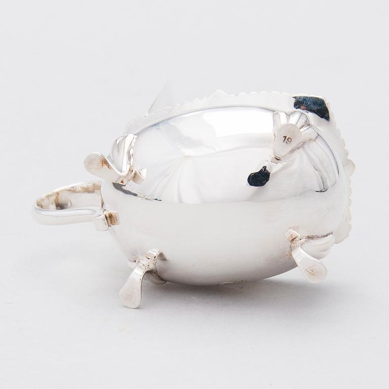 An 8-piece spice set in silver, Adie Brothers Ltd, Birmingham, England 1961-1962.