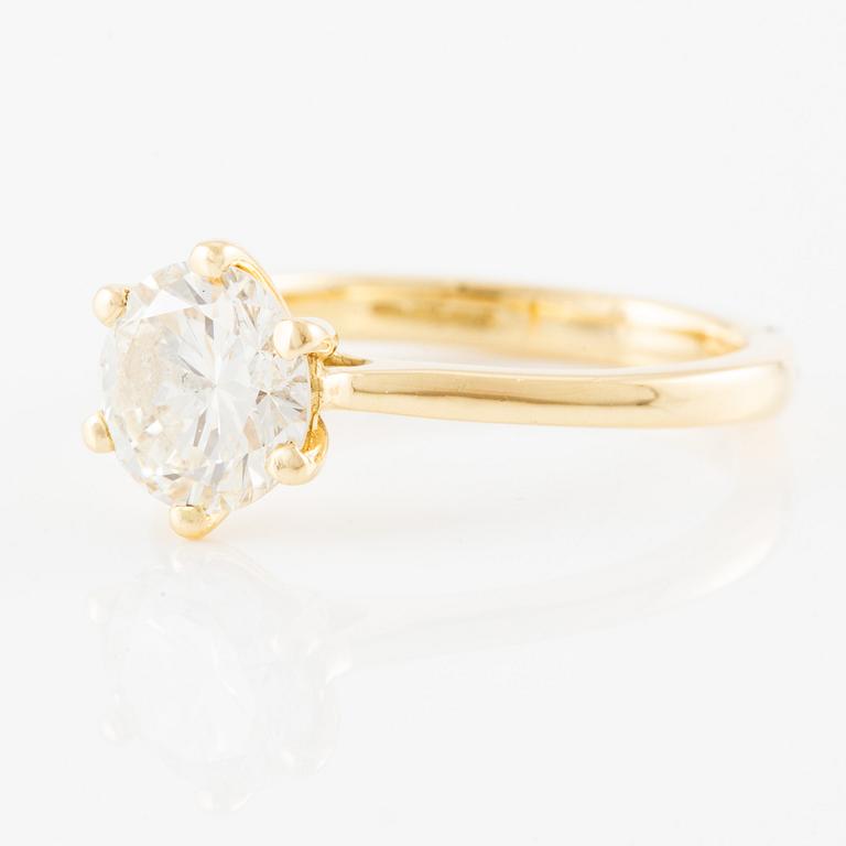 Ring, solitaire ring, 18K gold with brilliant-cut diamond.