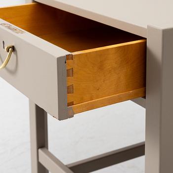 Bedside tables, a pair, second half of the 20th century.
