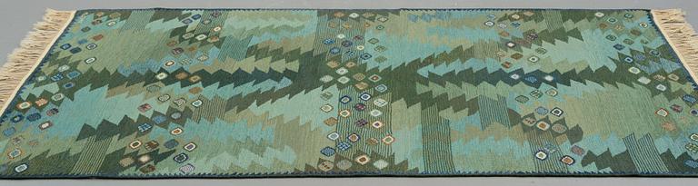 Barbro Nilsson, Matto, "Tånga grön", flat weave, ca 234 x 169-171 cm, signed AB MMF BN.