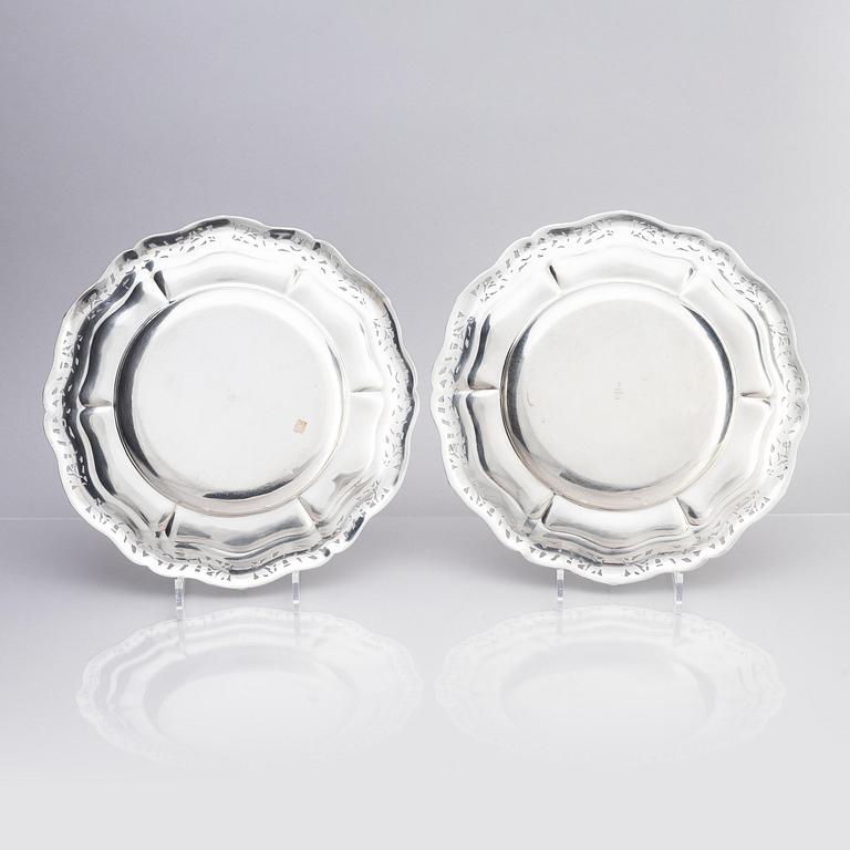 Three French silver plates, marks of Maison Odiot, Paris, France, second half of the 19th century.
