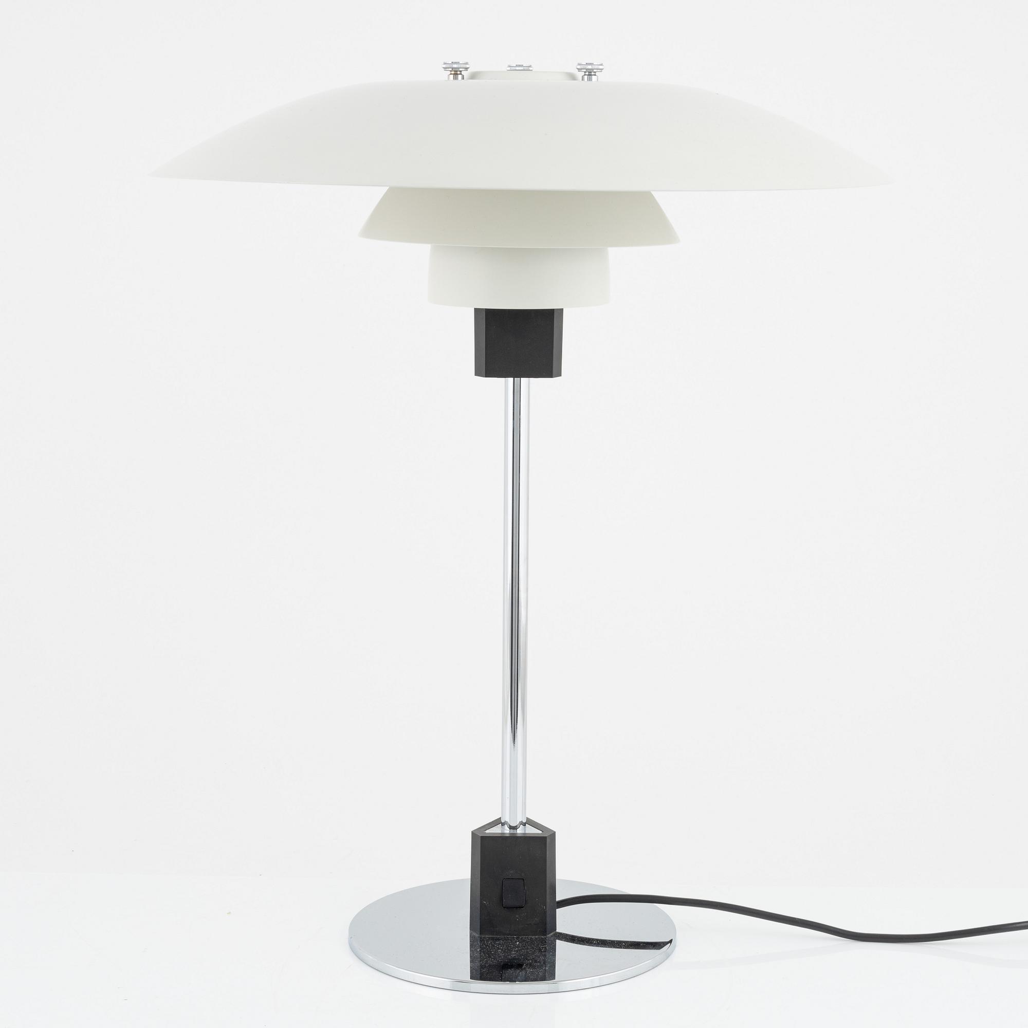 Poul Henningsen, bordslampa, "PH 4/3", Louis Poulsen, Danmark.
