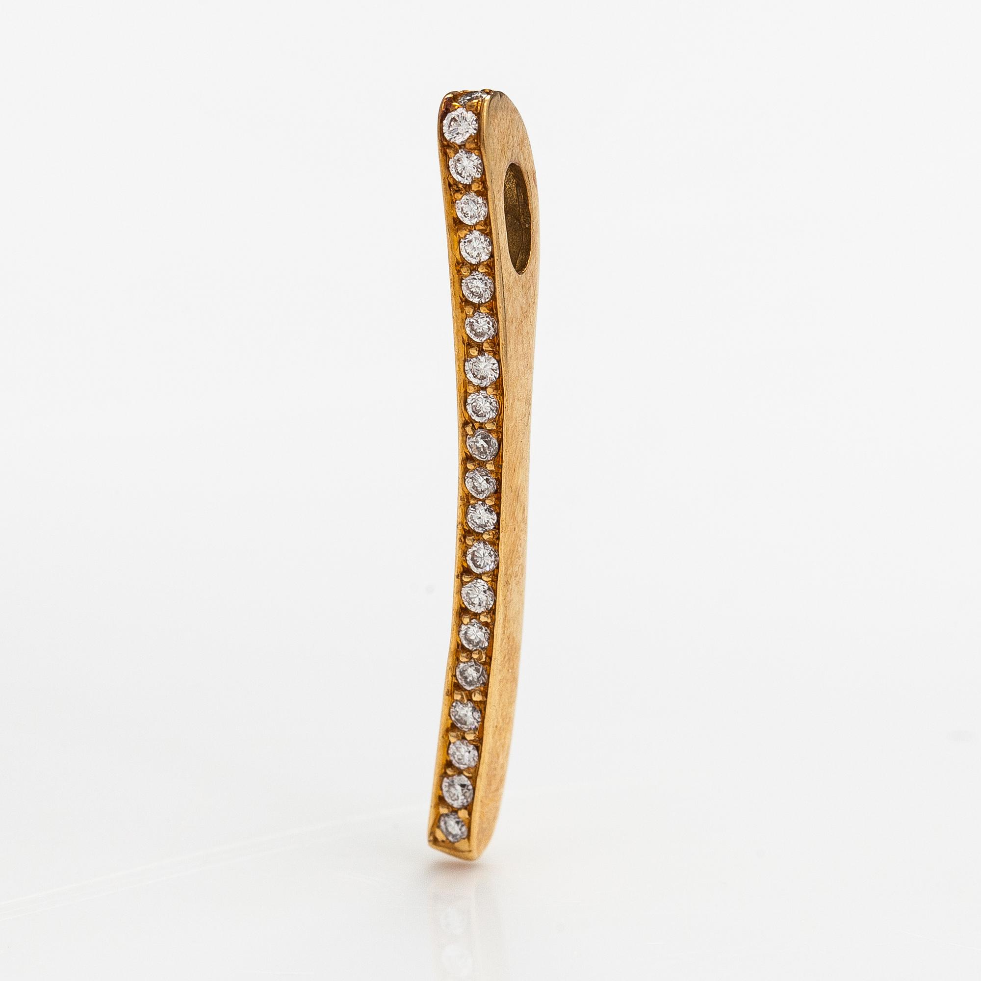 Riipus, 18K kultaa ja timantteja n. 0.34 ct yht. Heribert Engelbert, Tukholma.