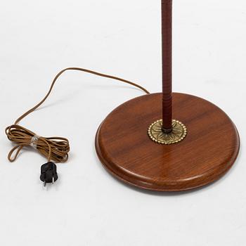 A mid 20th Century floor lamp.