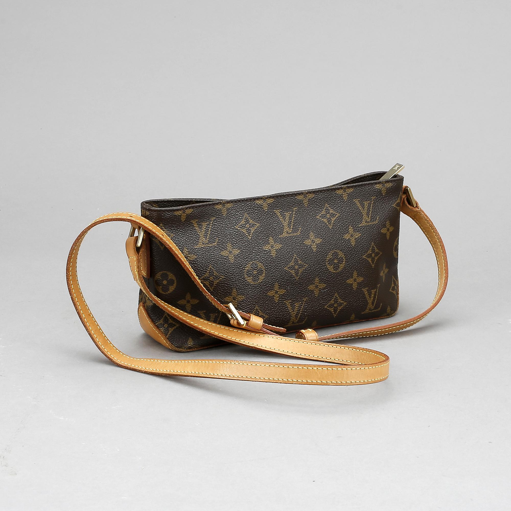 VÄSKA, Louis Vuitton.