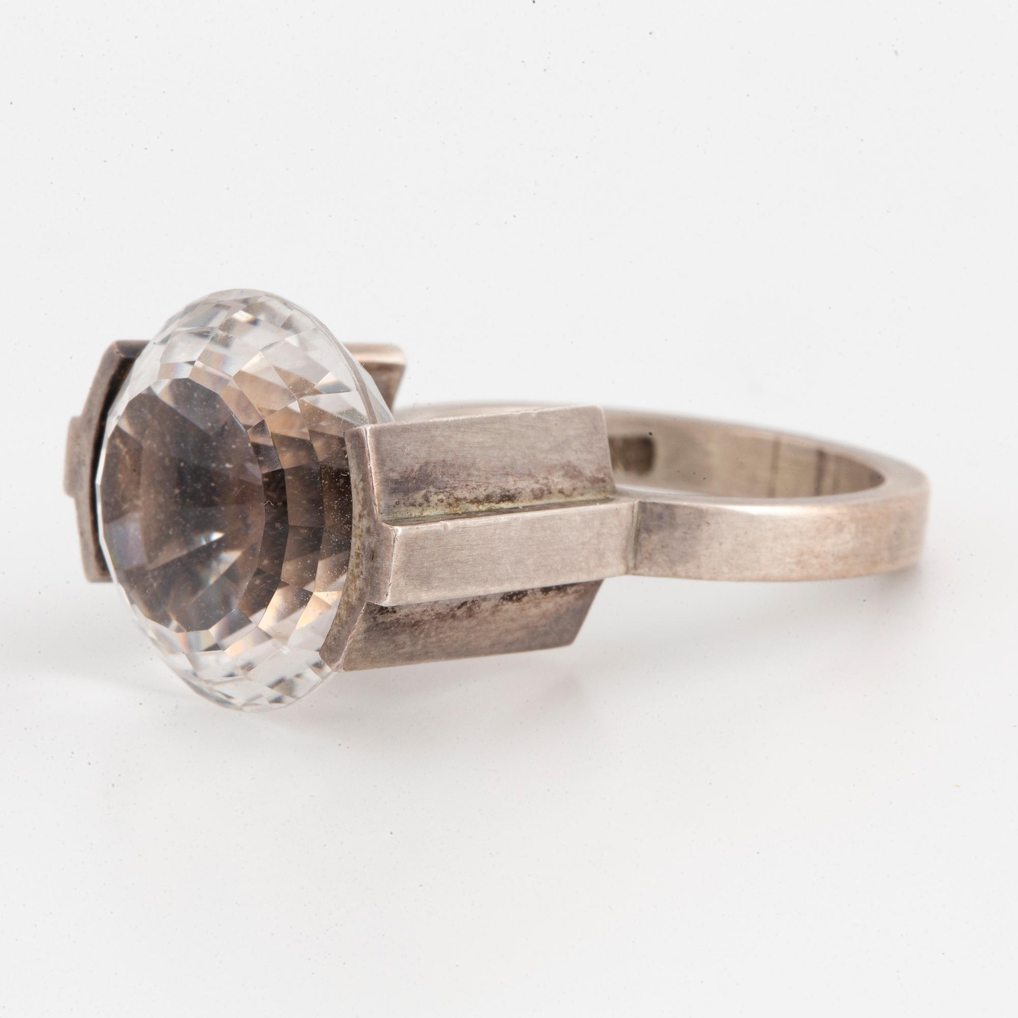 Wiwen Nilsson, ring med fasettslipad bergkristall, Lund, 1966, sterling silver.