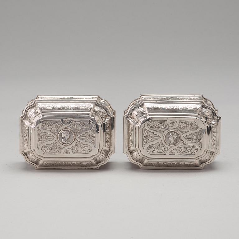 A Swedish 18th century 7 piece silver toilet service, mark of Johan Lorenz Starin, Stockholm 1736.