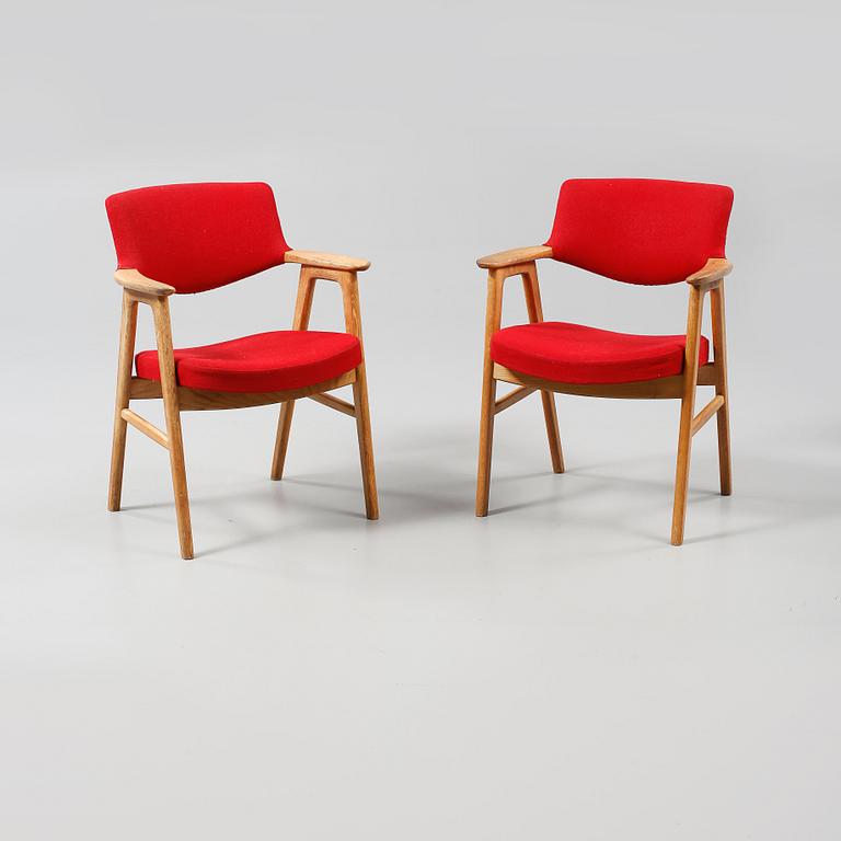 KARMSTOLAR, ett par, Erik Kirkegaard, Høng Stolefabrik, Danmark, 1950-tal.