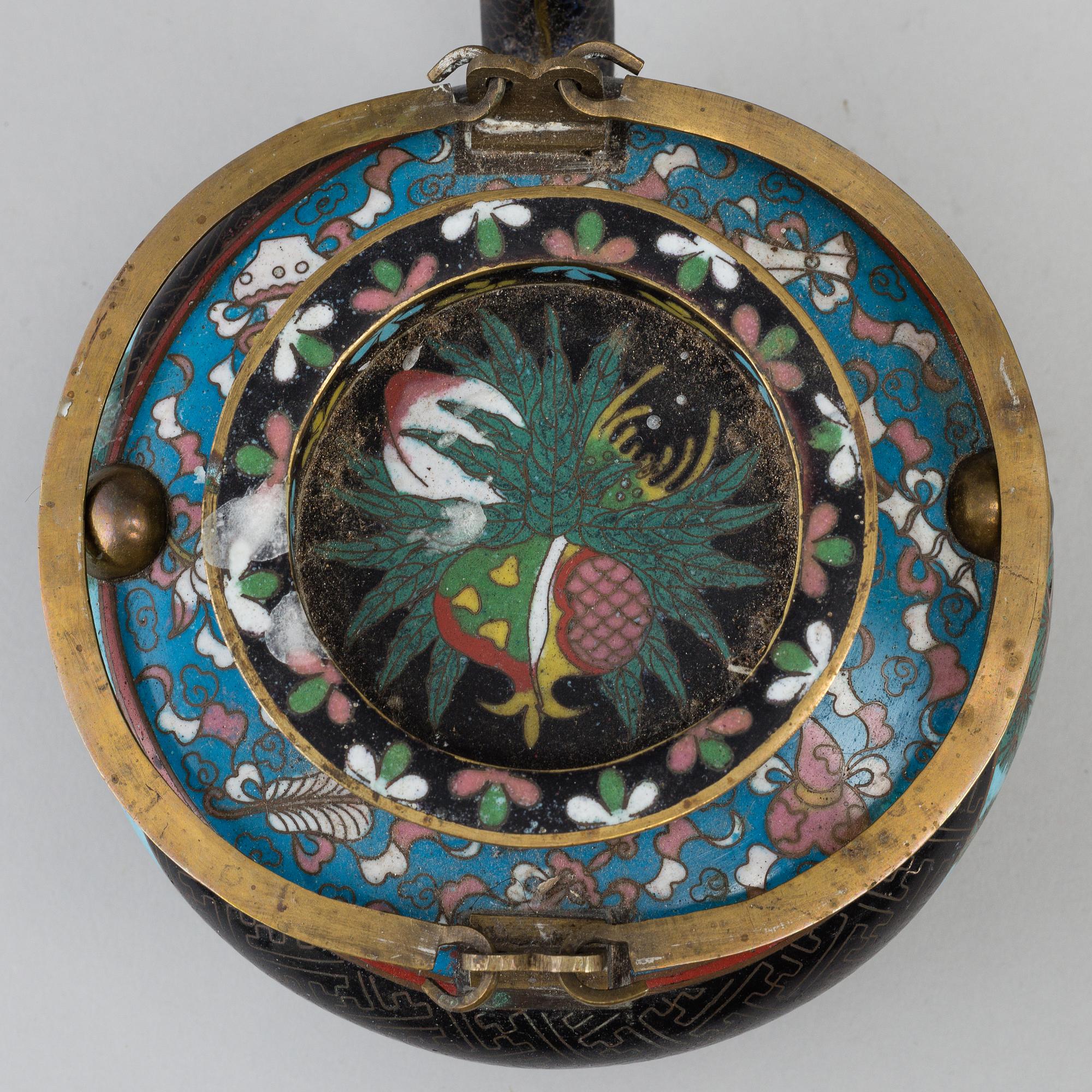 A group of three Chinese 
cloisonne vases and teapot with cover, 20th century.